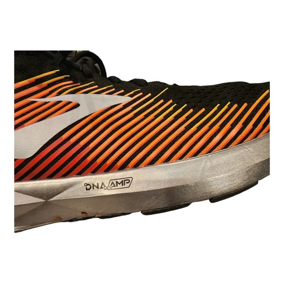 BROOKS Men's Levitate Black/Orange/Red Running Shoes SIZE 11.5 - Picture 6 of 16